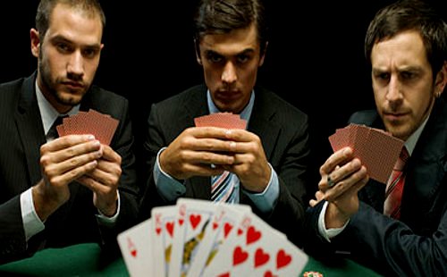 карманные пары,  Если торги начаты соперниками перед Вами покер,  Как использовать 3-бет, имея средние пары префол, стратегия, карточные игры, игра, обучение, игра в покер, обучение, советы для начинающих, карманные тузы, выигрыш, победа, торги, средние пары, руки в покере, флоп, начальная позиция