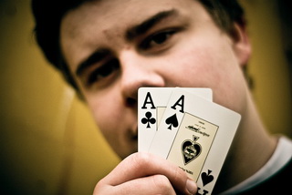  Тайтовый напуганный игрок, виды игроков в покер, классификация игроков в покер, стратегии и тактика игры в покер, советы для начинающих и профессионалов